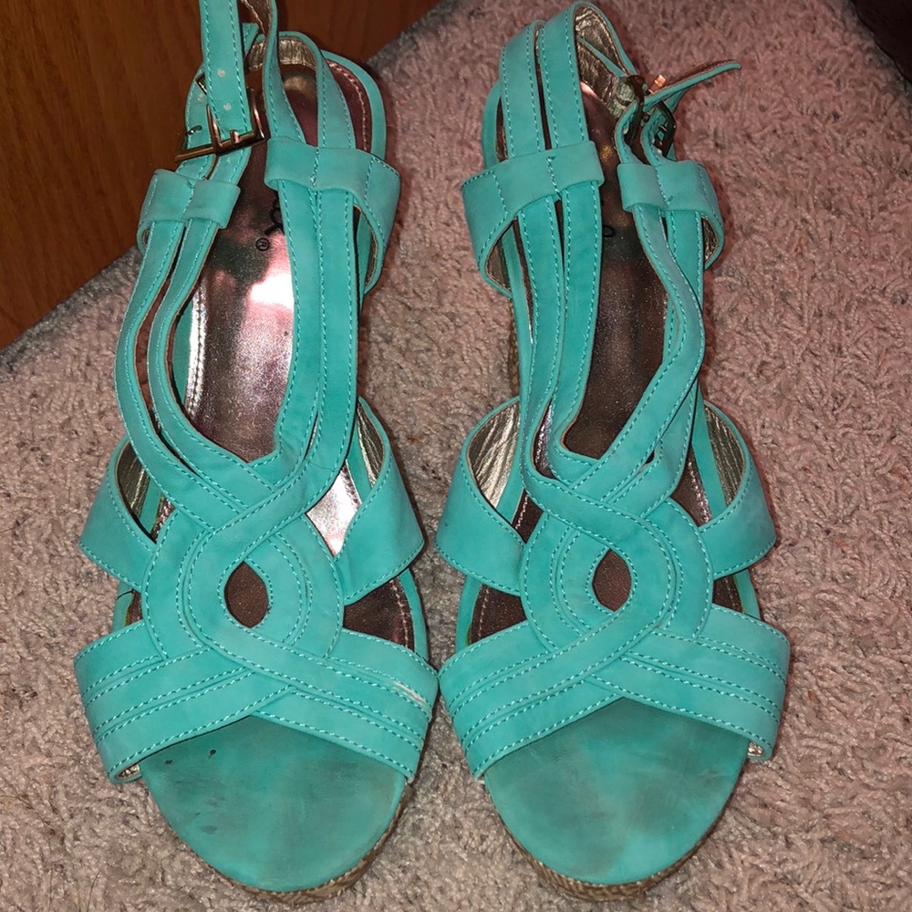 Qupid wedges